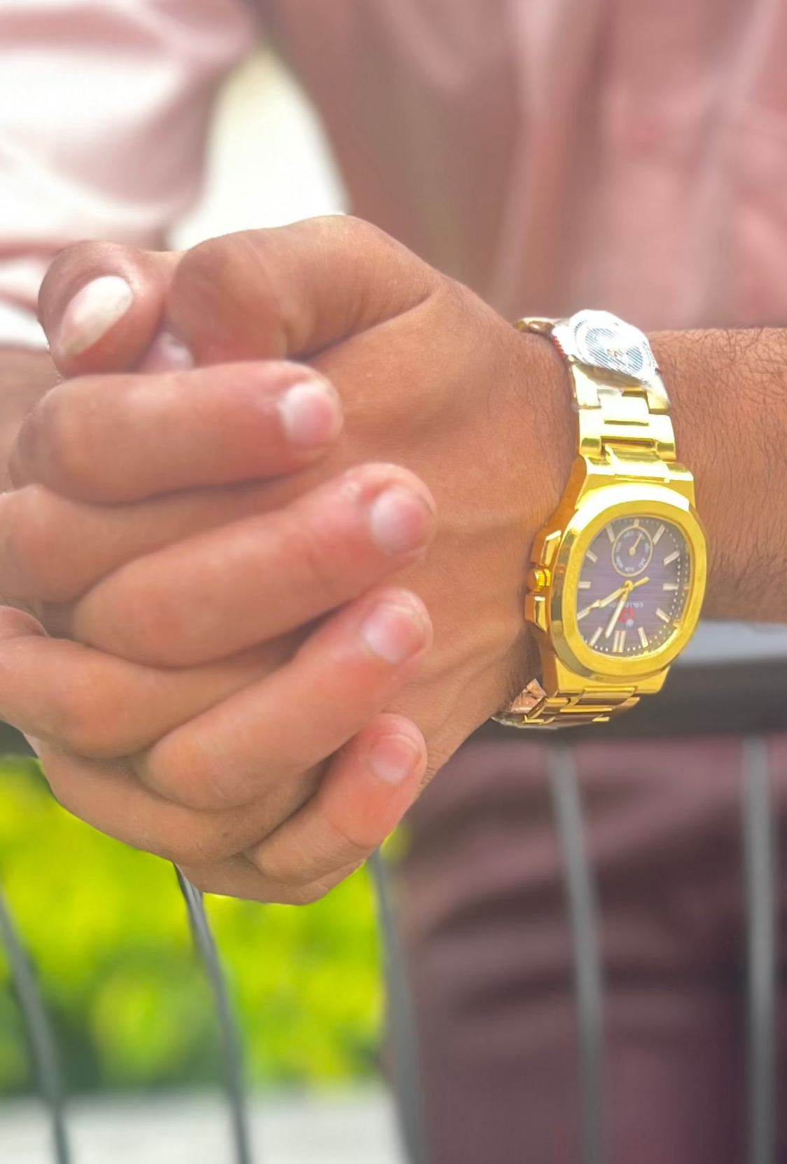 CD-Collection Luxury Gold-Plated Watch with Chronograph Function