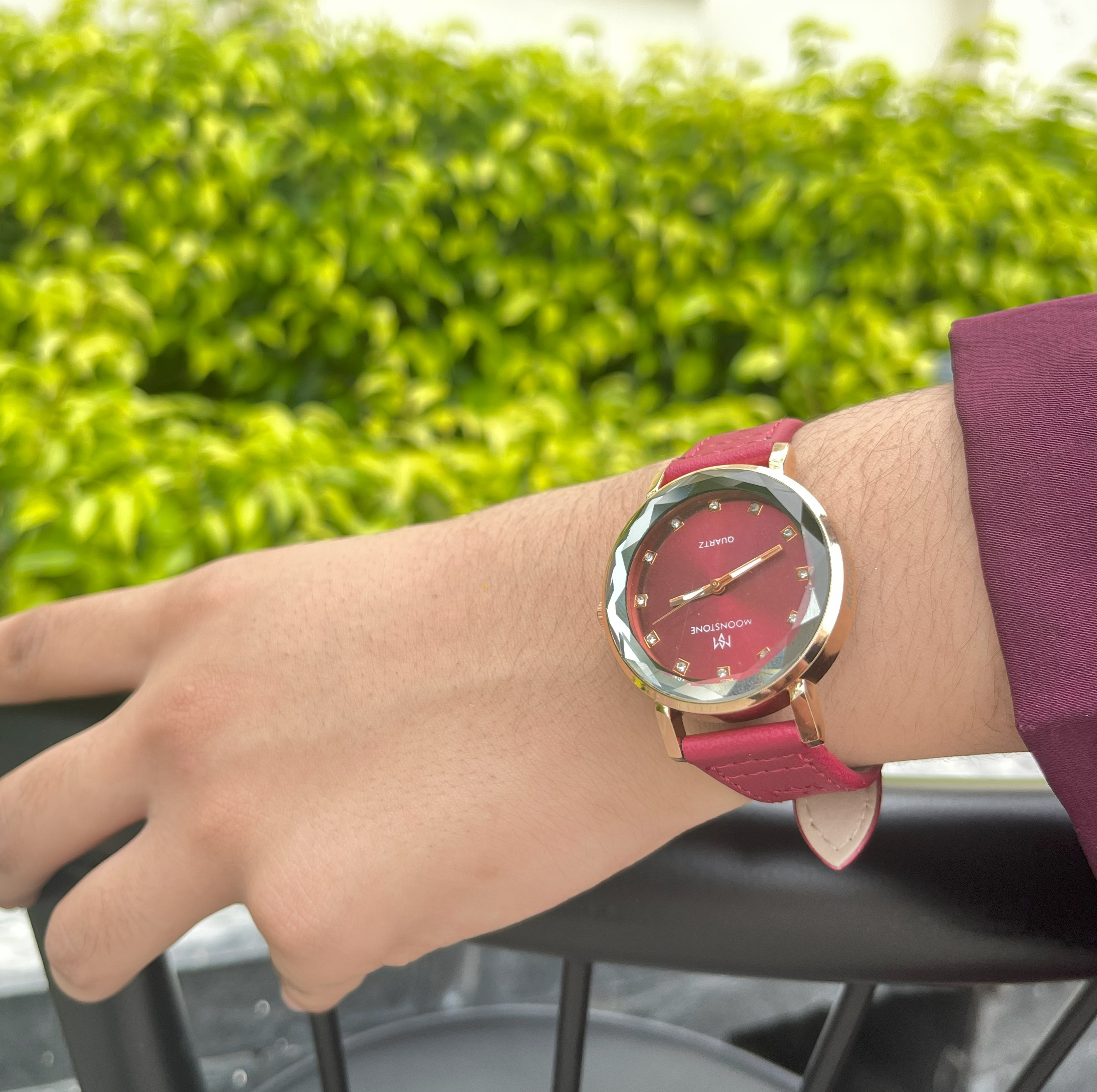 MoonStone-Elegant Red Leather Watch