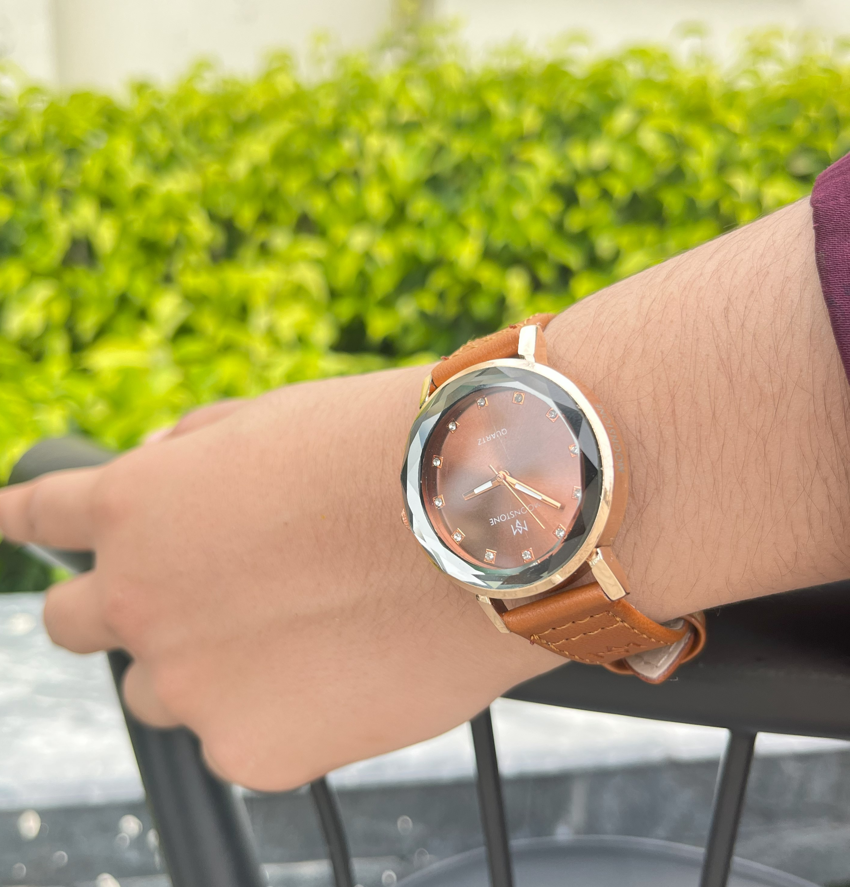 MoonStone-Elegant Brown Leather Watch